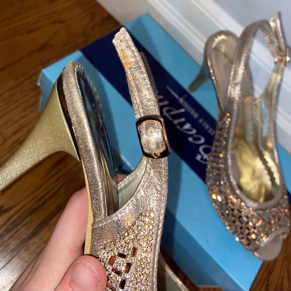 Open Toed Heels - Picture 4 of 4